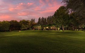 Tzamenkomst River Lodge